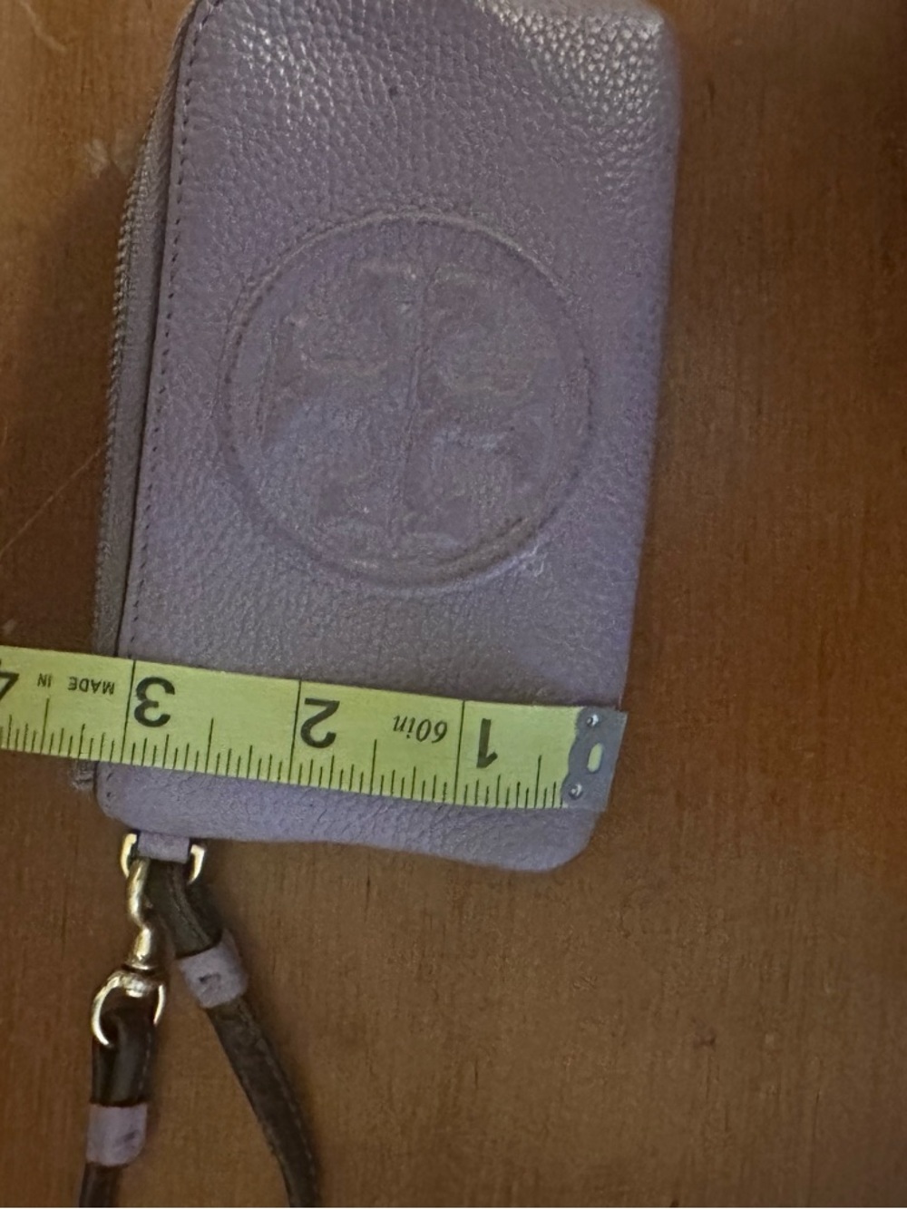 Tory Burch Mauve Pebbled Leather Zip Wristlet - Picture 9 of 9